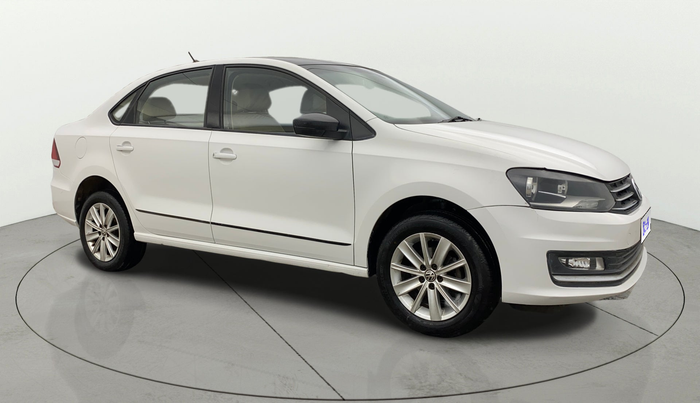 2016 Volkswagen Vento HIGHLINE PETROL AT, Petrol, Automatic, 1,14,318 km, Right Front Diagonal