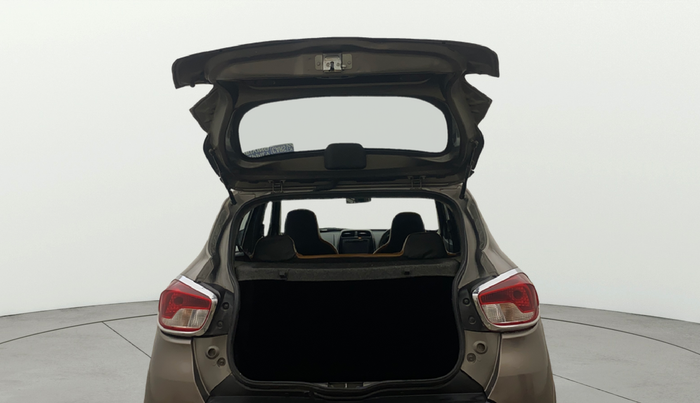 2017 Renault Kwid RXT 1.0 AMT, Petrol, Automatic, 44,636 km, Boot Door Open