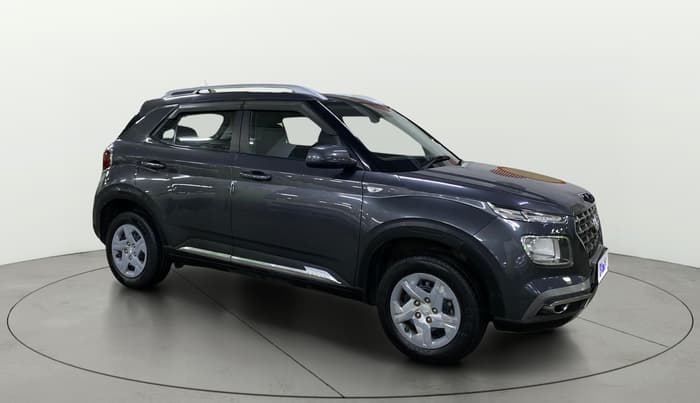 2022 Hyundai VENUE S 1.2, Petrol, Manual, 68,356 km, Right Front Diagonal