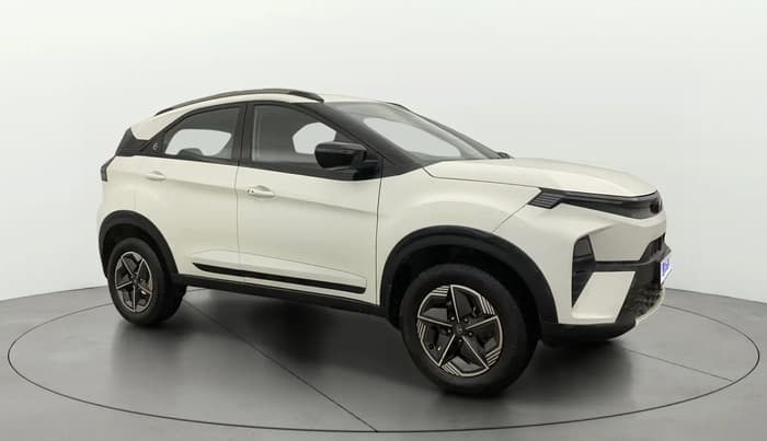 2024 Tata NEXON CREATIVE 1.2 PETROL, Petrol, Manual, 5,811 km, SRP