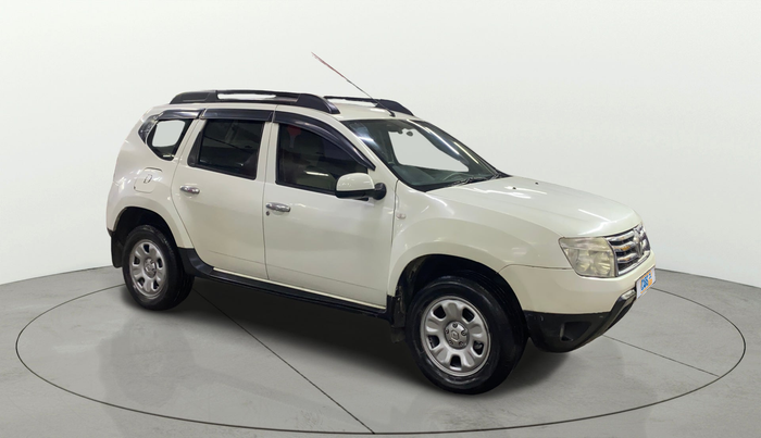 2014 Renault Duster 85 PS RXL DIESEL, Diesel, Manual, 1,19,788 km, Right Front Diagonal