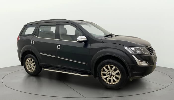 2016 Mahindra XUV500 W10 AT, Diesel, Automatic, 67,801 km, SRP
