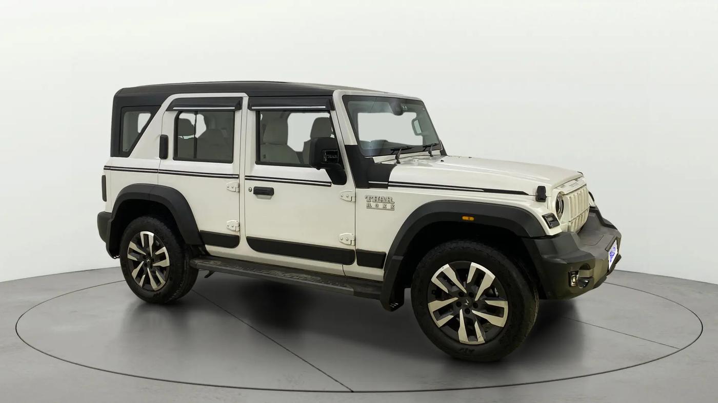 2025 Mahindra Thar Roxx  AX7 L Petrol AT 2WD, Petrol, Automatic, 29,898 km, SRP