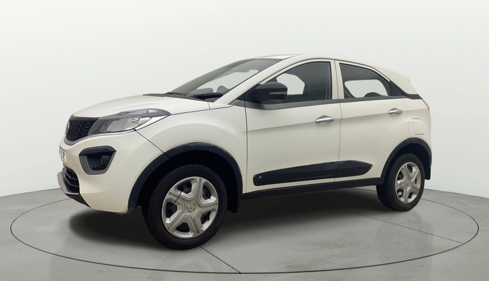 2018 Tata NEXON XM PETROL, Petrol, Manual, 91,949 km, Left Front Diagonal