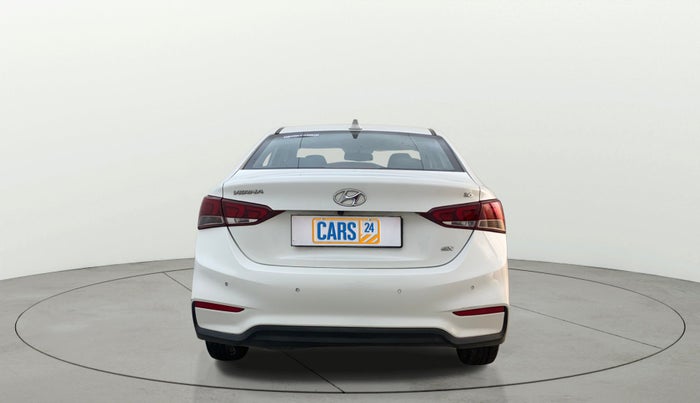 2018 Hyundai Verna 1.6 VTVT SX O, Petrol, Manual, 55,654 km, Back/Rear