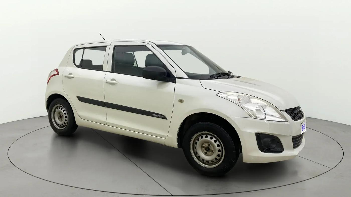 2016 Maruti Swift LXI, CNG, Manual, 95,263 km, SRP