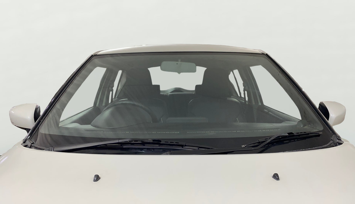 2017 Maruti IGNIS DELTA 1.2 AMT, Petrol, Automatic, 78,325 km, Front Windshield