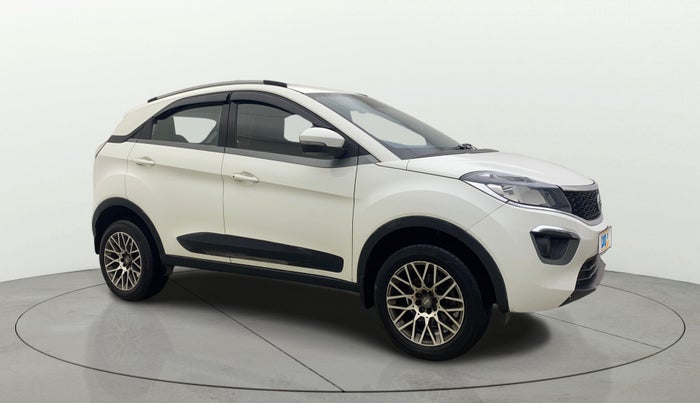 2017 Tata NEXON XT PETROL, Petrol, Manual, 58,863 km, SRP