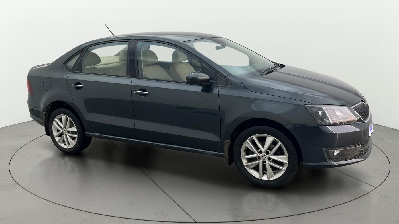 2017 Skoda Rapid 1.6 MPI STYLE PLUS MT, Petrol, Manual, 66,815 km, SRP