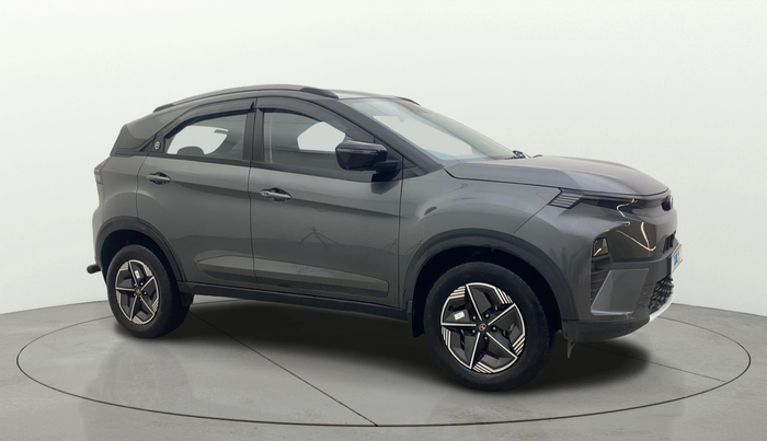 2024 Tata NEXON CREATIVE + SUNROOF 1.2 PETROL, Petrol, Manual, 38,659 km, Right Front Diagonal