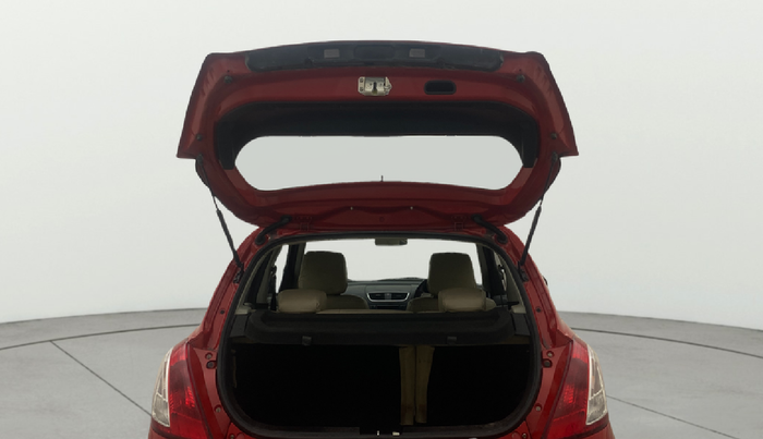 2017 Maruti Swift VXI, Petrol, Manual, 43,596 km, Boot Door Open