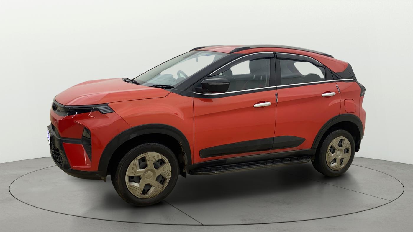 2024 Tata NEXON Pure 1.2 Petrol 6AMT, Petrol, Manual, 28,290 km, Left Front Diagonal