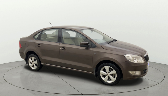 2015 Skoda Rapid 1.5 TDI CR ELEGANCE AT, Diesel, Automatic, 75,430 km, Right Front Diagonal