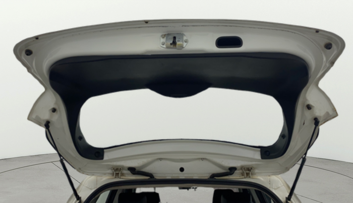 2017 Maruti S Cross ZETA 1.3, Diesel, Manual, 94,314 km, Boot Door Open