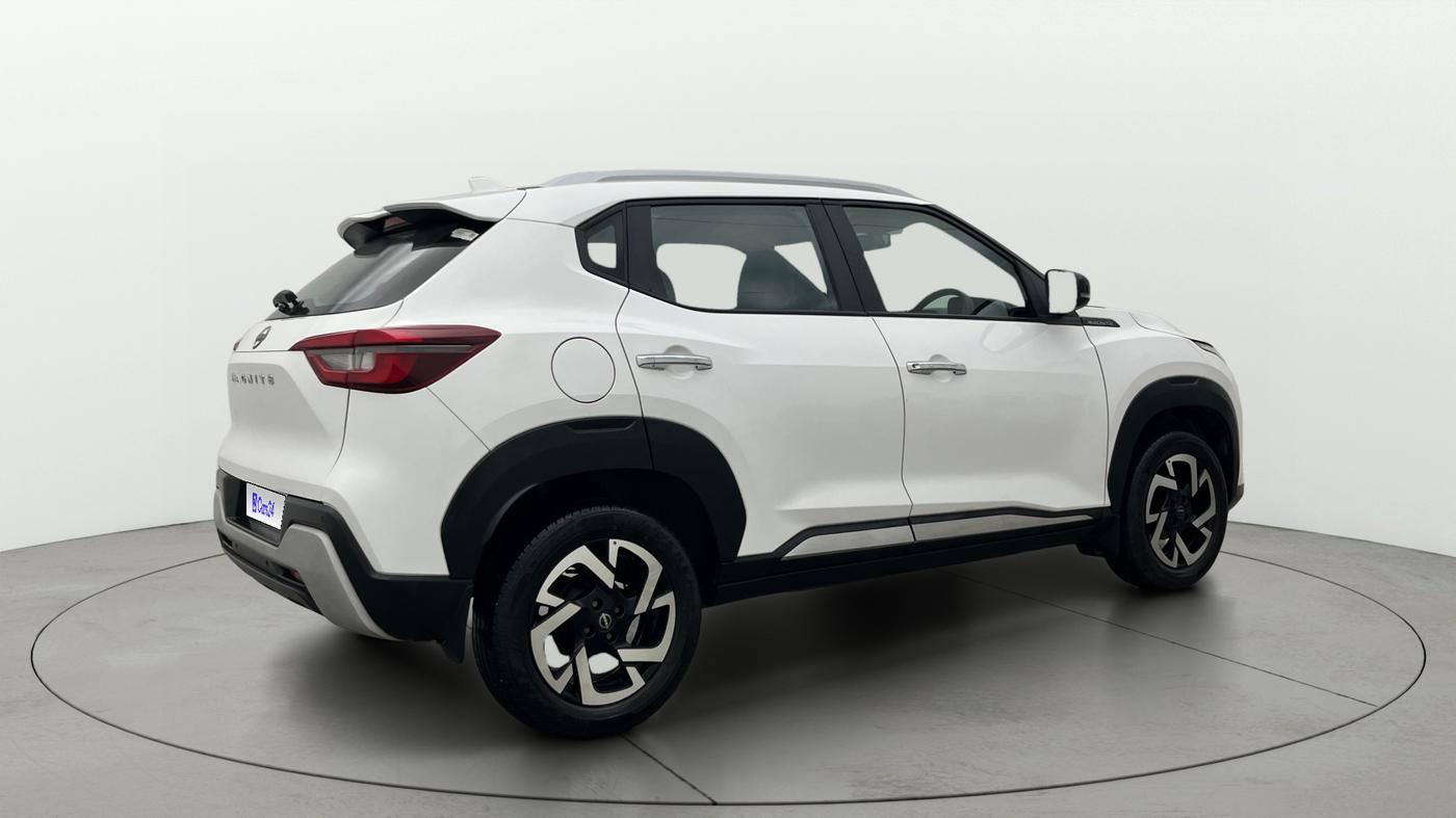 2022 Nissan MAGNITE XV MT, Petrol, Manual, 13,698 km, Right Back Diagonal
