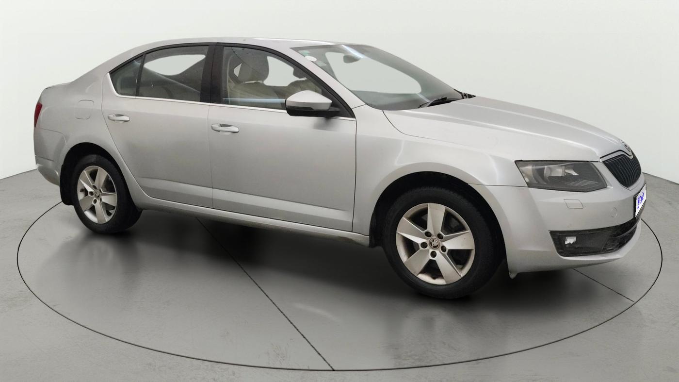 2016 Skoda Octavia AMBITION PLUS AT 1.8 TSI, Petrol, Automatic, 92,840 km, SRP