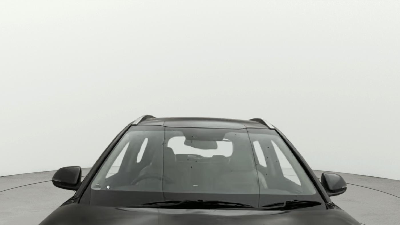 2022 KIA CARENS LUXURY PLUS 1.4 PETROL 7 STR, Petrol, Manual, 61,668 km, Front Windshield