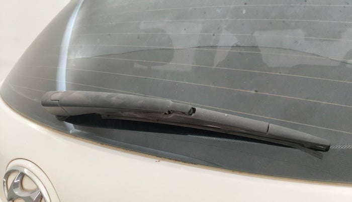 2019 Hyundai Grand i10 ASTA 1.2 KAPPA VTVT, CNG, Manual, 68,723 km, Rear Wiper