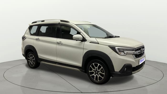 2022 Maruti XL6 ALPHA PLUS AT, Petrol, Automatic, 90,333 km, Right Front Diagonal
