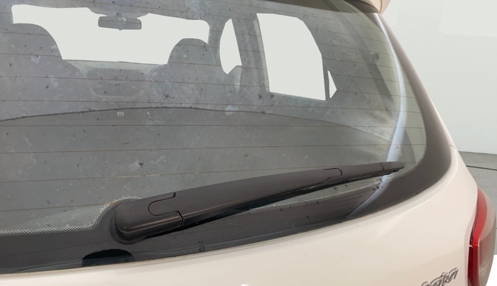 2016 Hyundai Grand i10 ASTA (O) 1.2 KAPPA VTVT, Petrol, Manual, 1,34,357 km, Rear Wiper