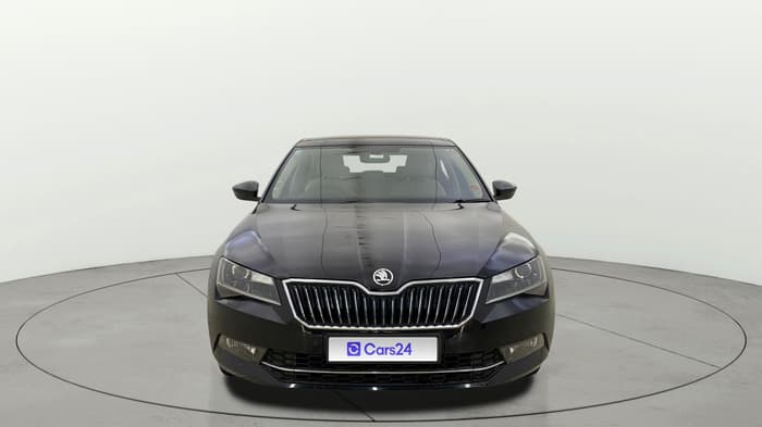 2016 Skoda Superb L&K 1.8 TSI AT, Petrol, Automatic, 69,992 km, Front