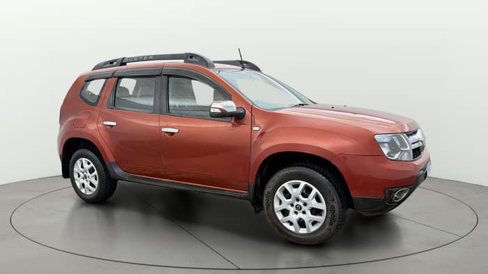 2017 Renault Duster RXL PETROL, Petrol, Manual, 70,459 km, Right Front Diagonal