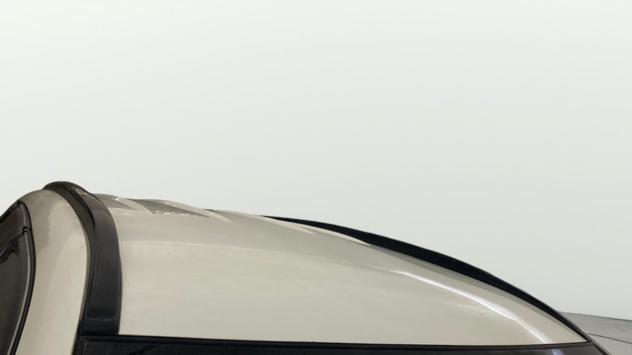 2020 Mahindra XUV500 W7, Diesel, Manual, 62,010 km, Roof