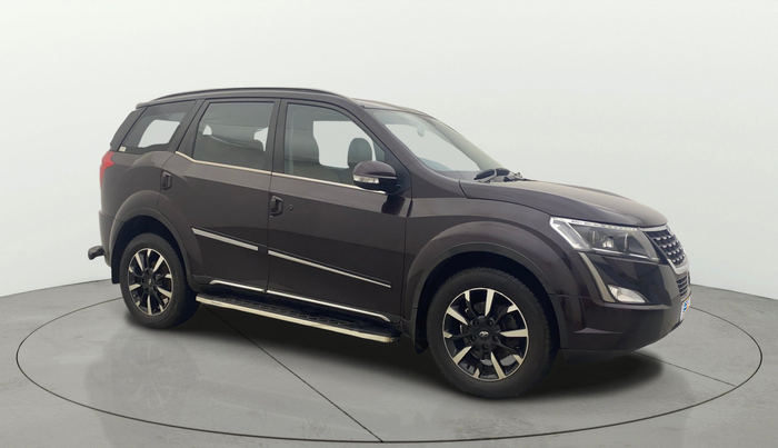 2018 Mahindra XUV500 W11 (O) AT, Diesel, Automatic, 24,675 km, SRP