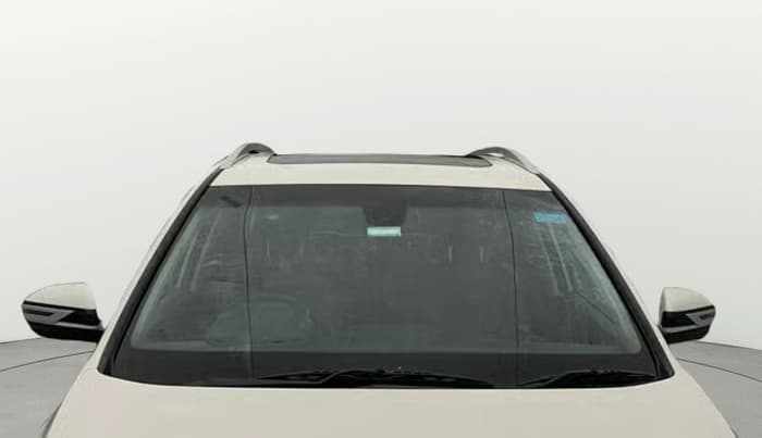 2020 MG HECTOR PLUS SHARP 1.5 PETROL TURBO DCT 6-STR, Petrol, Automatic, 52,464 km, Front Windshield