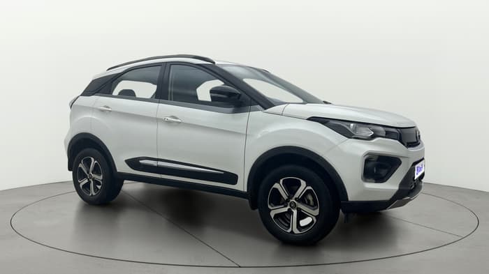 2021 Tata NEXON XZ PLUS PETROL, Petrol, Manual, 28,608 km, Right Front Diagonal