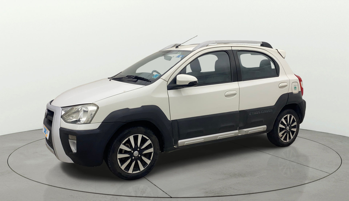 2014 Toyota Etios CROSS 1.2 G, Petrol, Manual, 70,160 km, Left Front Diagonal
