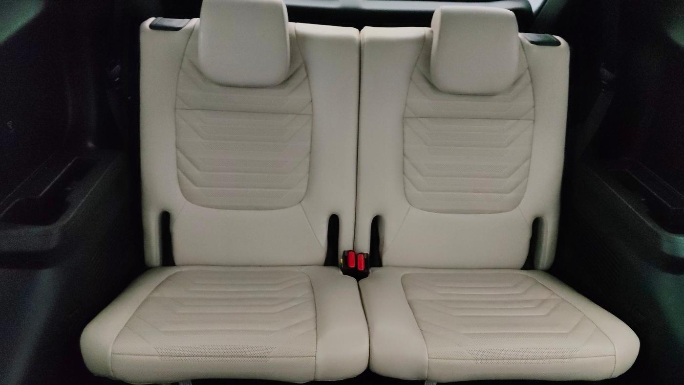 2022 KIA CARENS LUXURY PLUS 1.5 DIESEL AT 6 STR, Diesel, Automatic, 20,469 km, Third Seat Row ( optional )