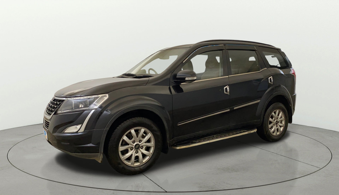 2021 Mahindra XUV500 W9 AT, Diesel, Automatic, 67,343 km, Left Front Diagonal