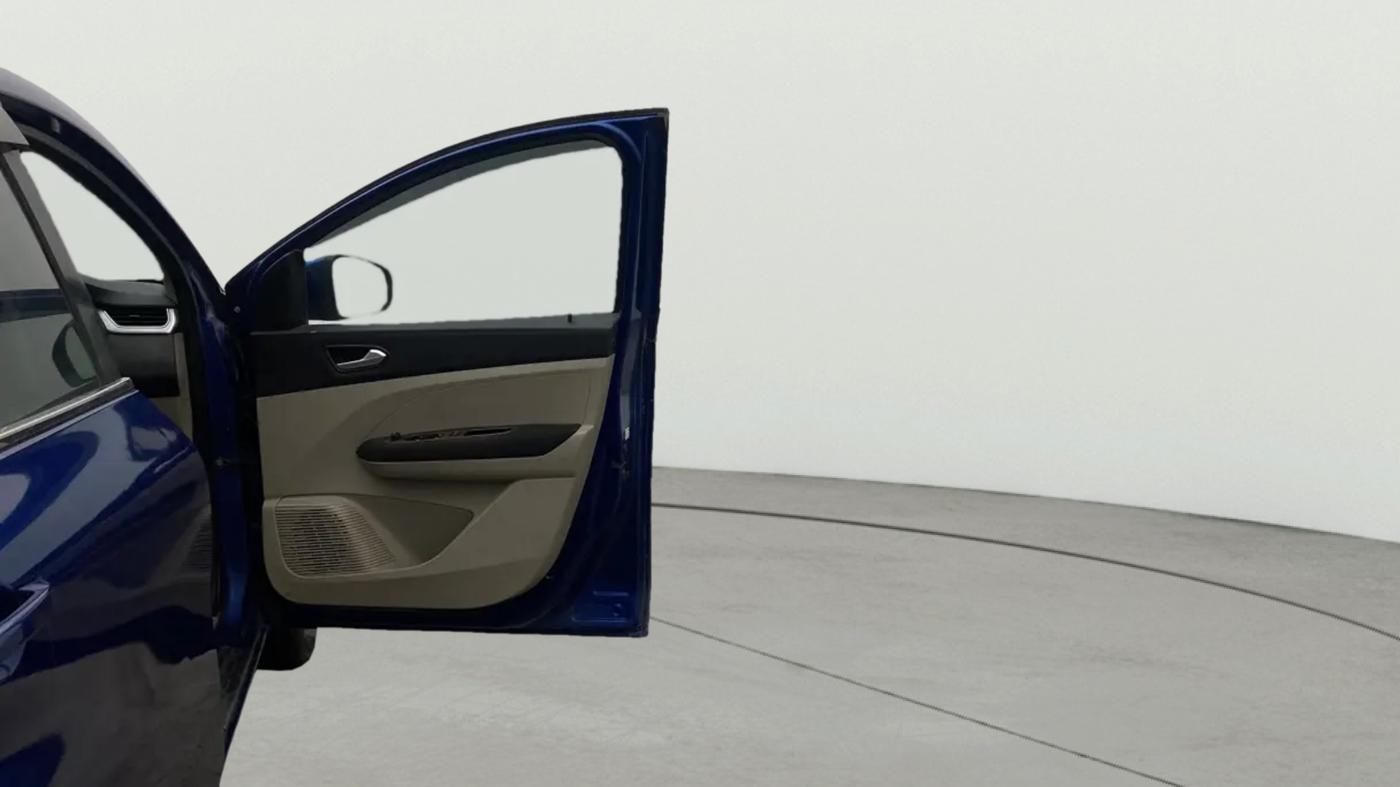 2019 Renault TRIBER RXZ, Petrol, Manual, 34,483 km, RHS Front Door