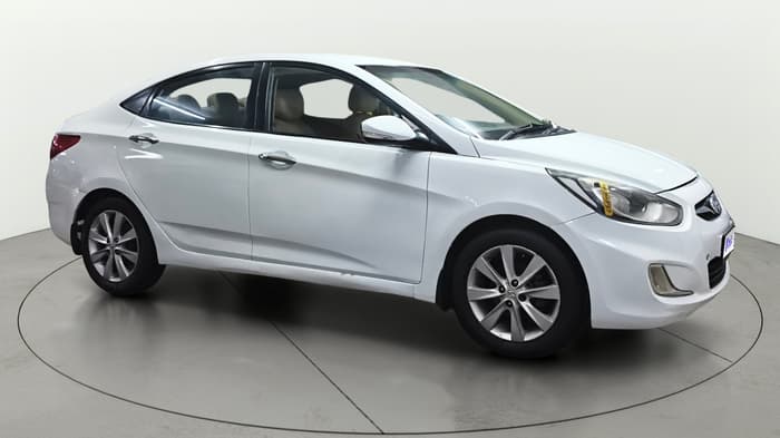2013 Hyundai Verna FLUIDIC 1.6 VTVT SX, CNG, Manual, 94,036 km, Right Front Diagonal