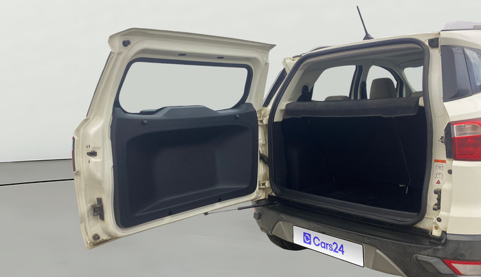 2020 Ford Ecosport TITANIUM + 1.5L PETROL AT, Petrol, Automatic, 52,029 km, Boot Door Open