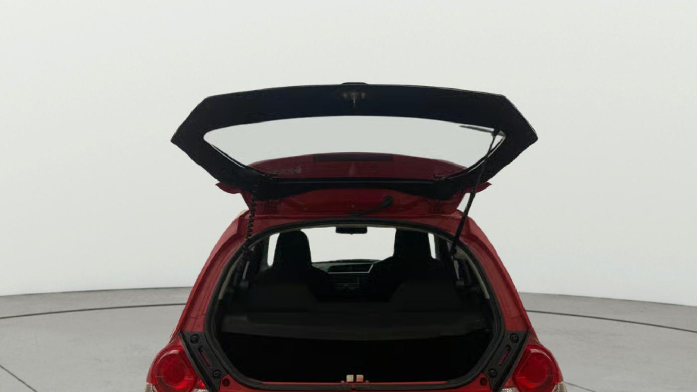 2017 Honda Brio VX MT, Petrol, Manual, 85,545 km, Boot Door Open
