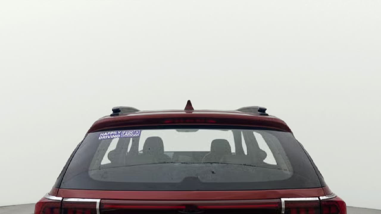 2020 KIA SONET HTX 1.5, Diesel, Manual, 70,428 km, Rear Windshield