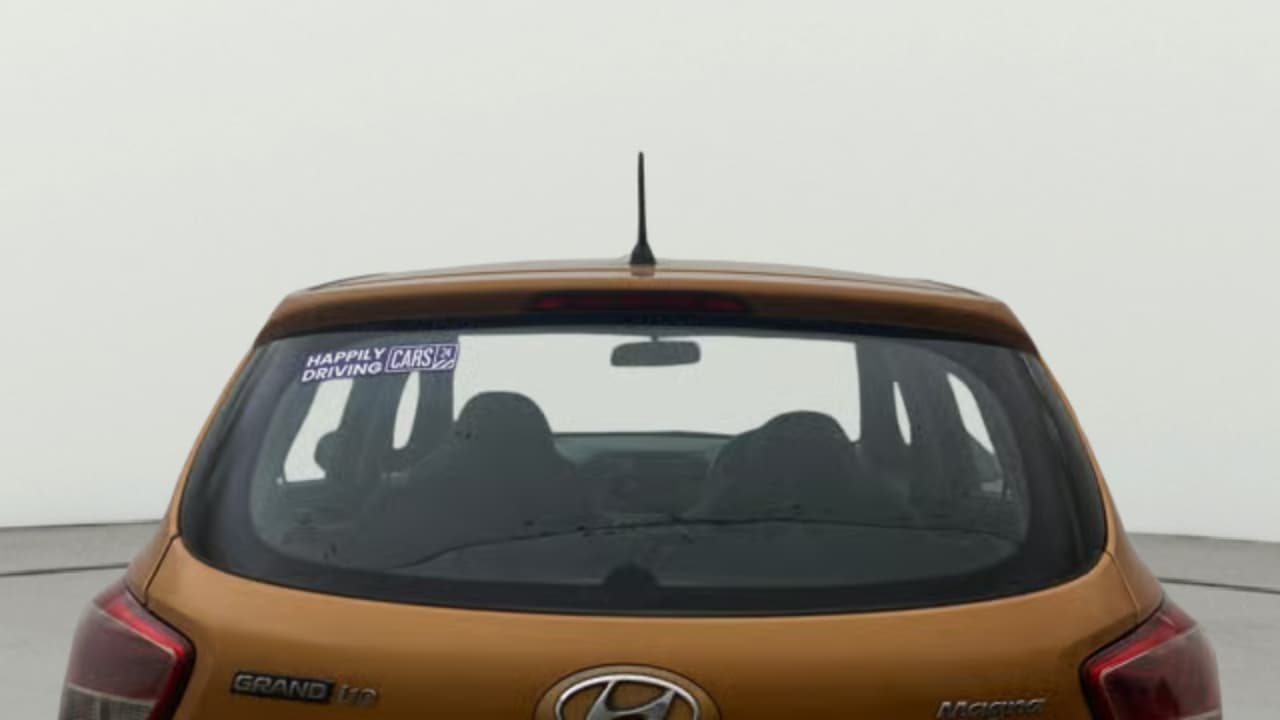 2014 Hyundai Grand i10 MAGNA 1.1 CRDI, Diesel, Manual, 70,389 km, Rear Windshield