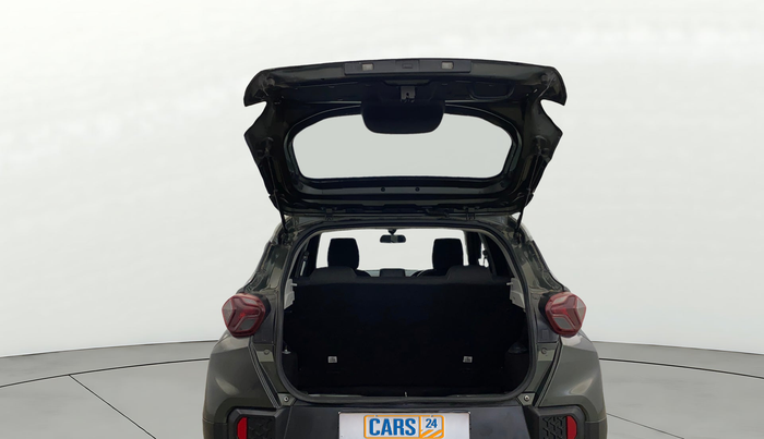 2022 Tata PUNCH ADVENTURE CAMO AMT, Petrol, Automatic, 67,511 km, Boot Door Open