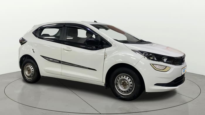2021 Tata ALTROZ XE PLUS PETROL, Petrol, Manual, 24,791 km, Right Front Diagonal