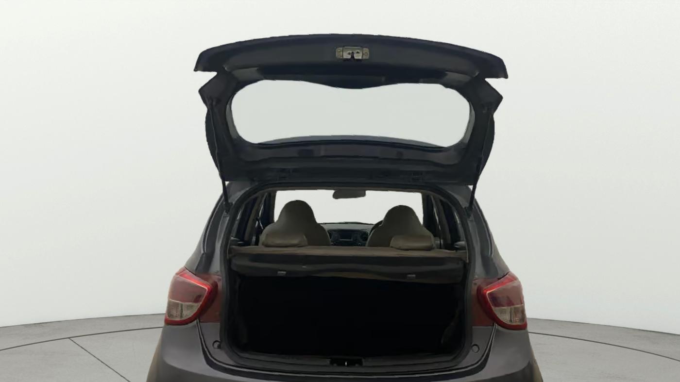 2016 Hyundai Grand i10 ASTA AT 1.2 KAPPA VTVT, Petrol, Automatic, 96,266 km, Boot Open Zoomed View