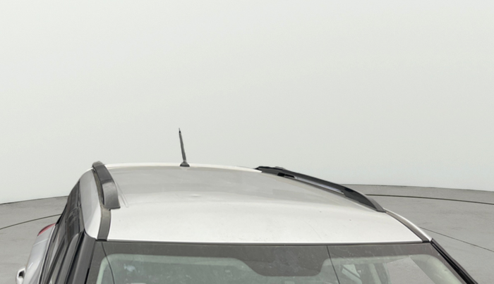 2020 Mahindra XUV300 W6 1.5 DIESEL, Diesel, Manual, 50,032 km, Roof