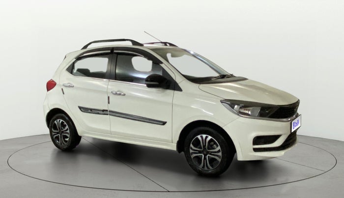 2024 Tata Tiago XT (O) PETROL, Petrol, Manual, 5,545 km, Right Front Diagonal
