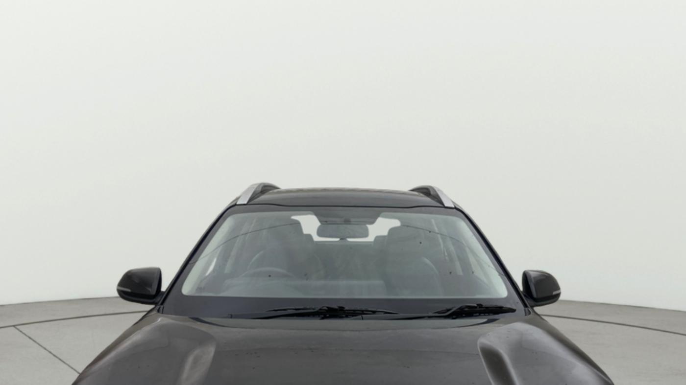 2022 KIA SONET HTX 1.5 AT, Diesel, Automatic, 62,875 km, Front Windshield