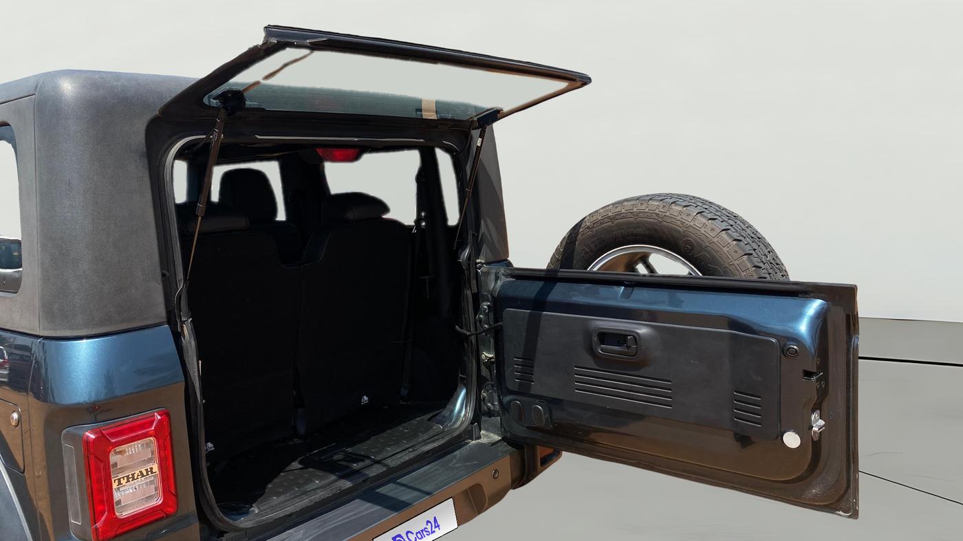 2022 Mahindra Thar LX HT PETROL 4WD MT, Petrol, Manual, 23,396 km, Boot Door Open