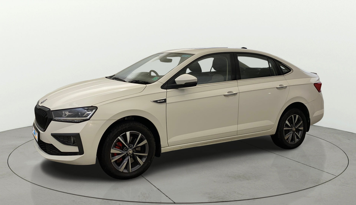 2022 Skoda SLAVIA STYLE 1.5L TSI MT, Petrol, Manual, 17,788 km, Left Front Diagonal