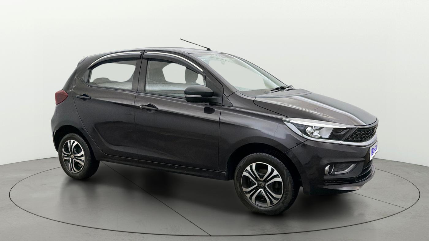 2022 Tata Tiago XZ PLUS CNG, CNG, Manual, 55,180 km, Right Front Diagonal