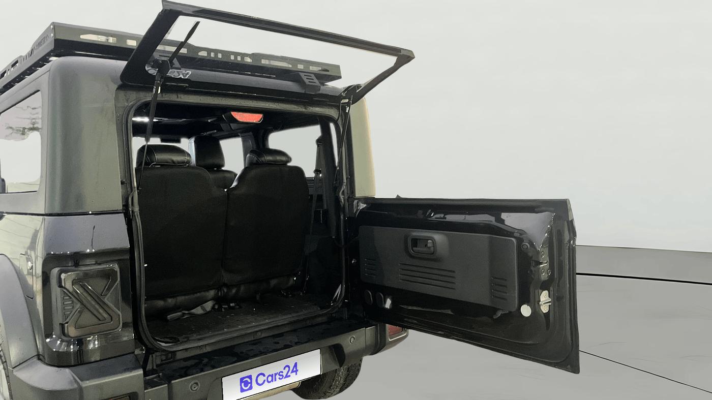 2022 Mahindra Thar LX PETROL HT 4WD AT, Petrol, Automatic, 18,289 km, Boot Door Open