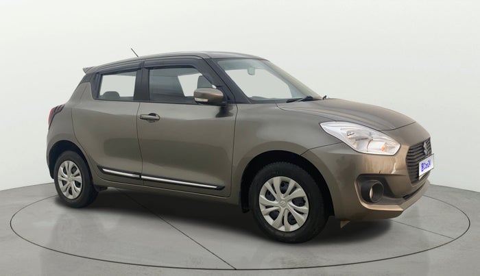 2020 Maruti Swift VXI AMT, Petrol, Automatic, 42,235 km, Right Front Diagonal